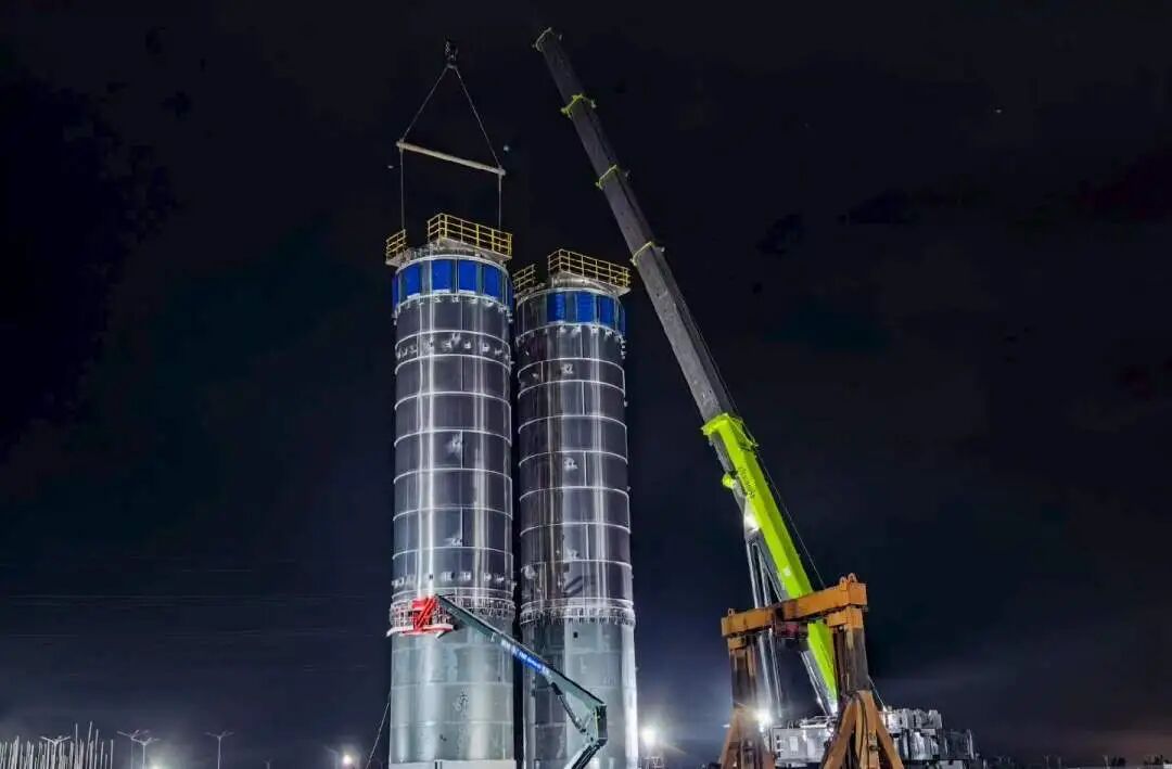 Key Milestone Achieved! Successful Lifting of First Batch of Major Equipment for SABIC Thermoplastic Engineering Plastics Alloy Project