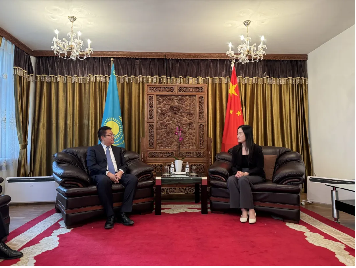 Liang Junxiang Meets with Commercial Counselor Lu Anqi of the Chinese Consulate General in Almaty and Conducts Research and Guidance at the Kazakhstan Branch